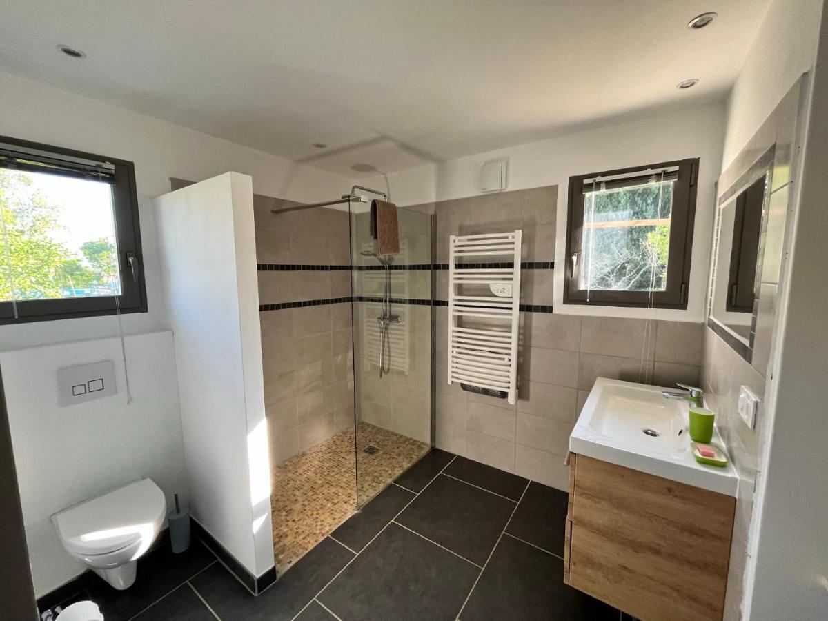 Le Cube Des Garrigues Villa Vallérargues Eksteriør billede